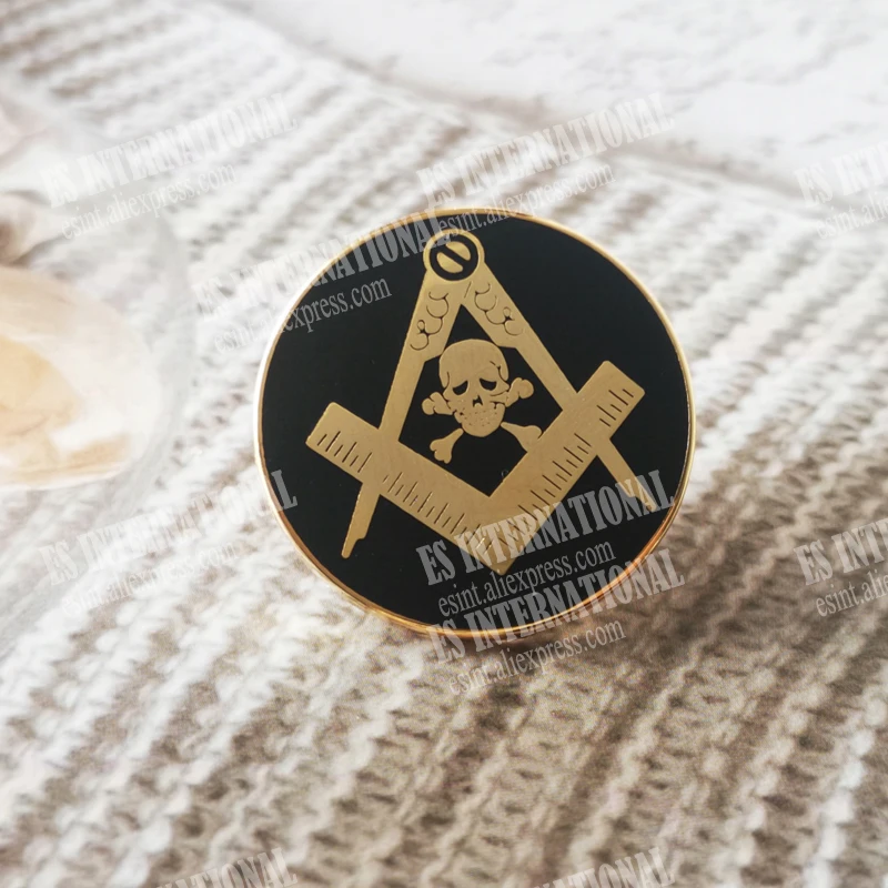 Masonic Lapel Pins Freemasonry Badge Mason Freemason skull BLM12 size2.6cm Gold Plated Brooch Exquisite  business accessories