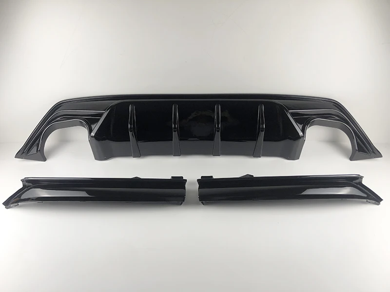 For Ford Focus ST-line Rear Bumper Lip Diffuser Hatchback 4-Door 2019 ABS Bright Black spoiler Hatchback sedan