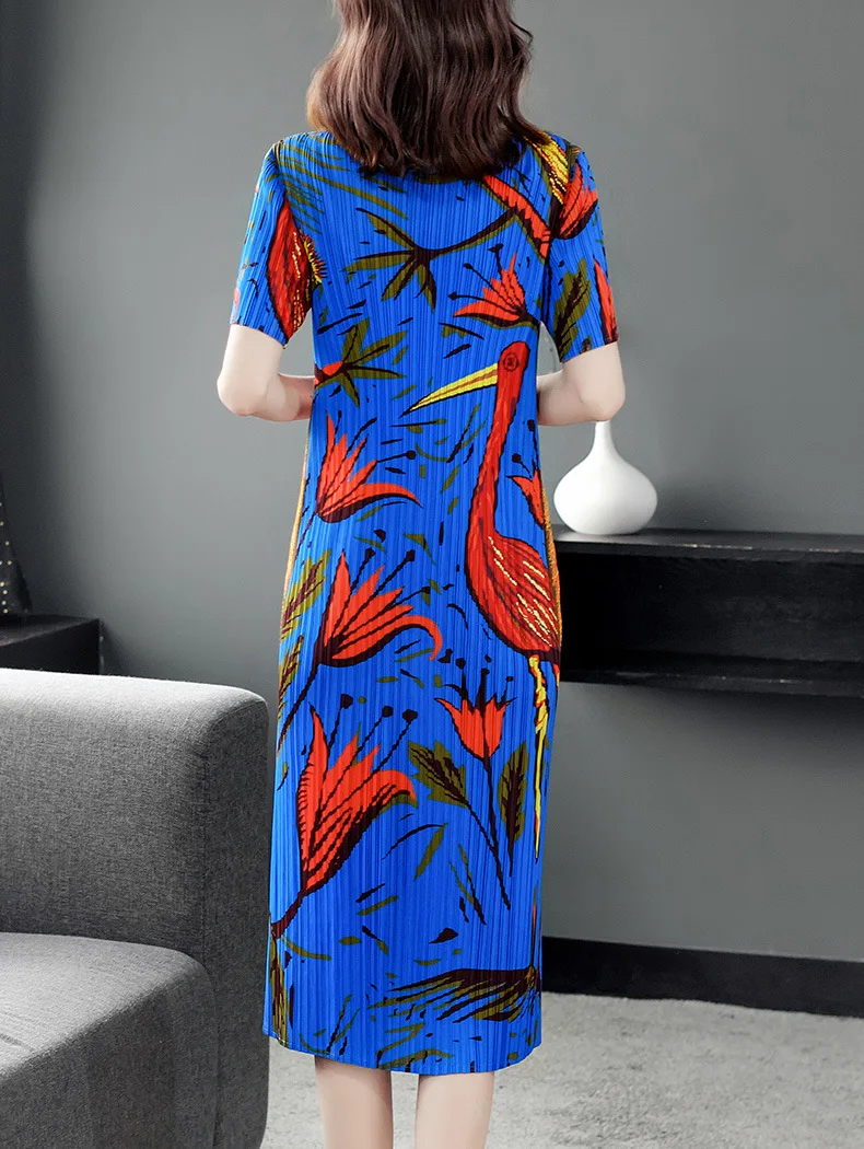 HOT SELLING  Miyake Fold Retro print o-neck short sleeve dress  IN STOCK