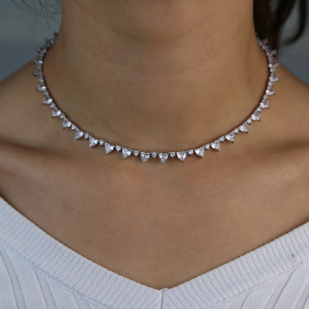 2025 Gold Silver Color Delicate Iced Out Sparking Bling White CZ Heart Link Chain Necklace For Girl Women Choker Fashion Jewelry