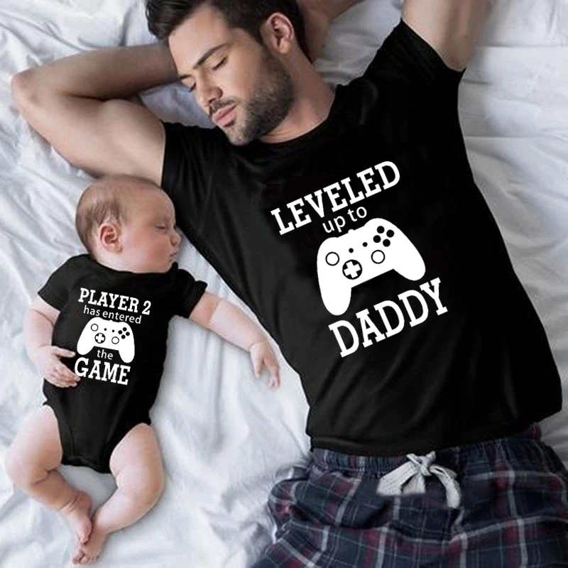 Leveled Up To Daddy Player 2 Has Entered The Game Funny Family Matching Clothes Cotton Daddy and Me Tshirt Father\'s Day Gift