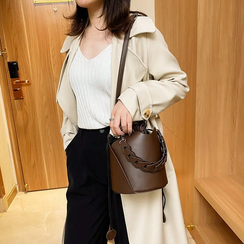 Pure Color Bucket Bags for Ladies 2021 Vintage Style Designer Handbags Women Brand Alar Drawstring Tote Bags Bolsa Feminina