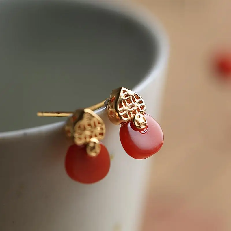 فريدة من نوعها الحرفية الطبيعية Hetian جاسبر القرع الجوف النحاس عملة أقراط النمط الصيني رائعة السيدات العلامة التجارية مجوهرات