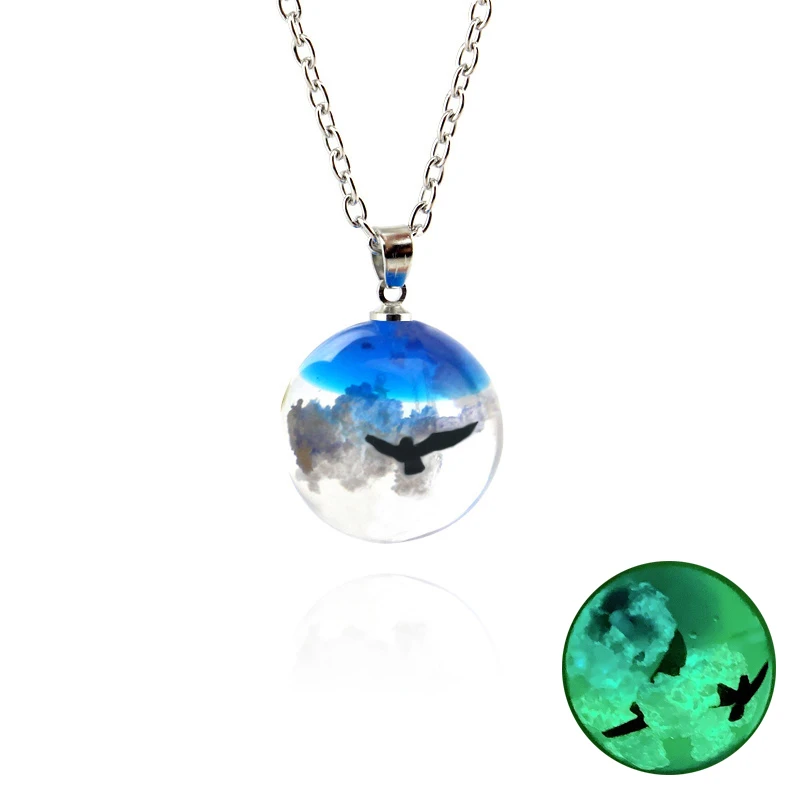 Moon Noctiluce Blue Sky And White Clouds Bird Gradient Pendant Necklace Transparent Ball Resin Fashion Jewelry Dropship