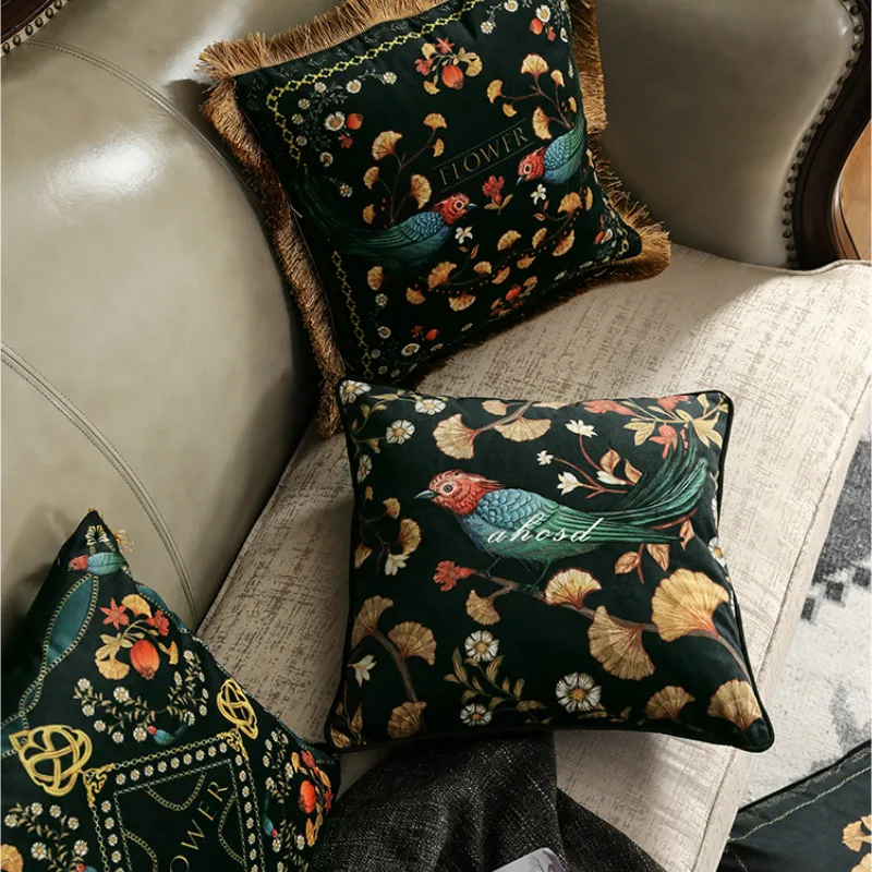 Retro Bird Velvet Cushion Cover Farm House Design Home Cojines Pillow Case European Garden Plants Coussin Sofa Chair No Insert