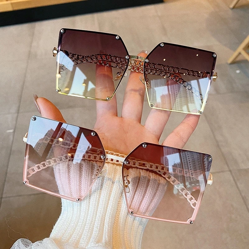 New Square Sunglasses Women Fashion Oversized Metal Frame Vintage Glasses Men Shades Retro Gradient Colors Oculos UV400