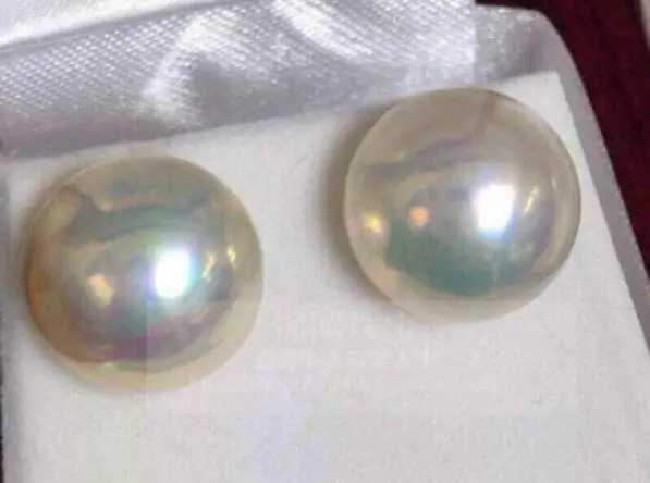 

PAIR OF HUGE 12-13mm natural south sea genuine white pearl earring 14k