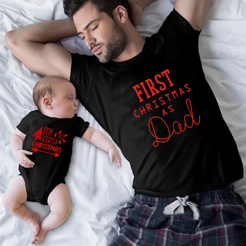 1Pc First Christmas As Mom Dad T-shirt Funny Family Matching Tshirt Mommy Daddy Baby Short Sleeve Black T Shirt Clothes