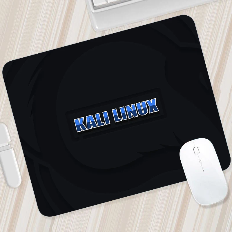 Tappetino per Mouse per Computer Kali Linux accessori da gioco piccolo PC Gamer Mausepad tappeto scrivania tappetino tastiera gomma Decoracion LOL Mousepad