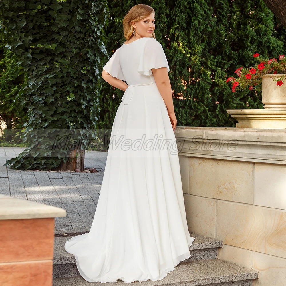 Elegante A-Line Chiffon Plus Größe Hochzeit Kleid Bodenlangen Sweep Zug Kurzarm V-ausschnitt Zipper Zurück Brautkleider