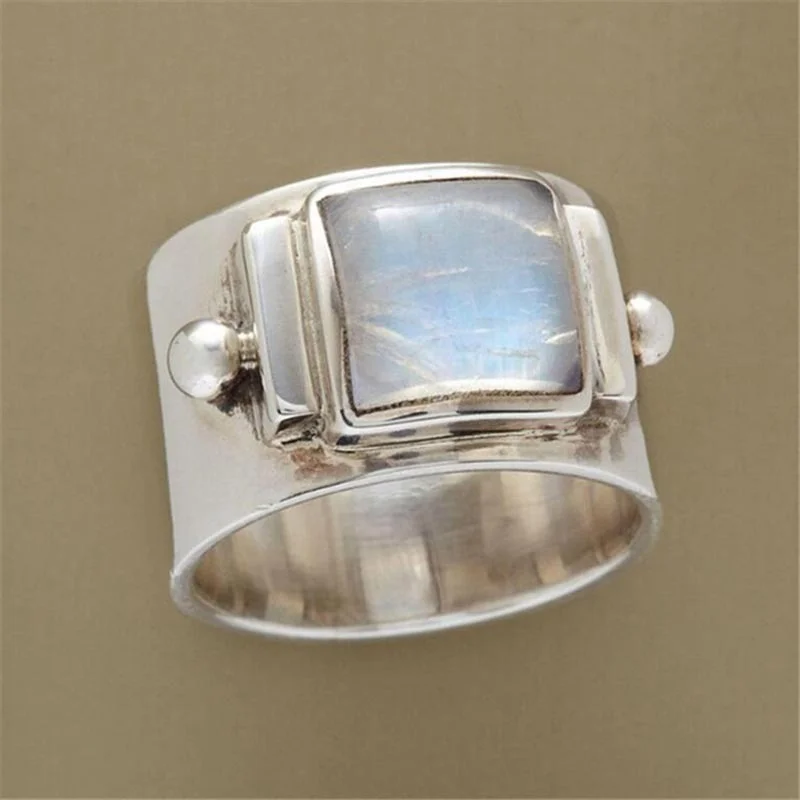 Vintage Moonstone Wedding Rings for Women White Gold Color Large Big Stone Promise Rings Fashion Female Engagement Jewelry Gifts