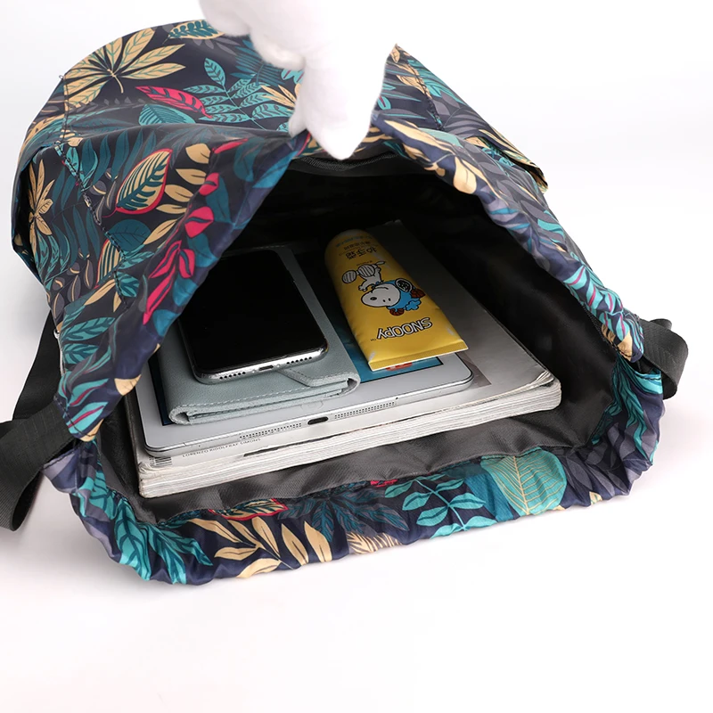 Fashion Light Nylon Women Travel Backpack High Quality Durable Fabric School Backpack Casual Portable Female Shopping Backpack