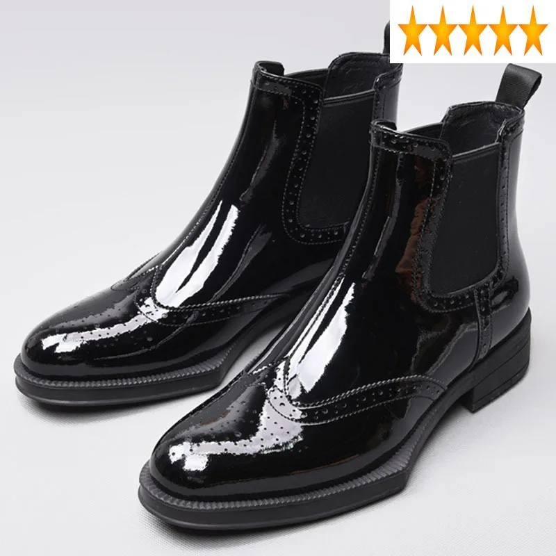 

Top Men Chelsea Brand Boots Round Toe Patent Leather Slip On Ankle Boot Fashion Formal Solid Black Carved Cowboy Botas Masculina