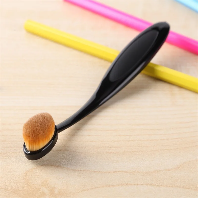 Blending Brush for Easy and Smooth Application of Water-Based Craft Ink Brush Head: 1.3x2.1cm Brush Holder: 14cm