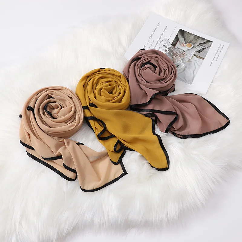 Women Bubble Chiffon Hijabs Scarf With Black Edge Muslim Headwraps Soft Scarves Shawl Wraps Travel Sunscreen Scarf Solid Color