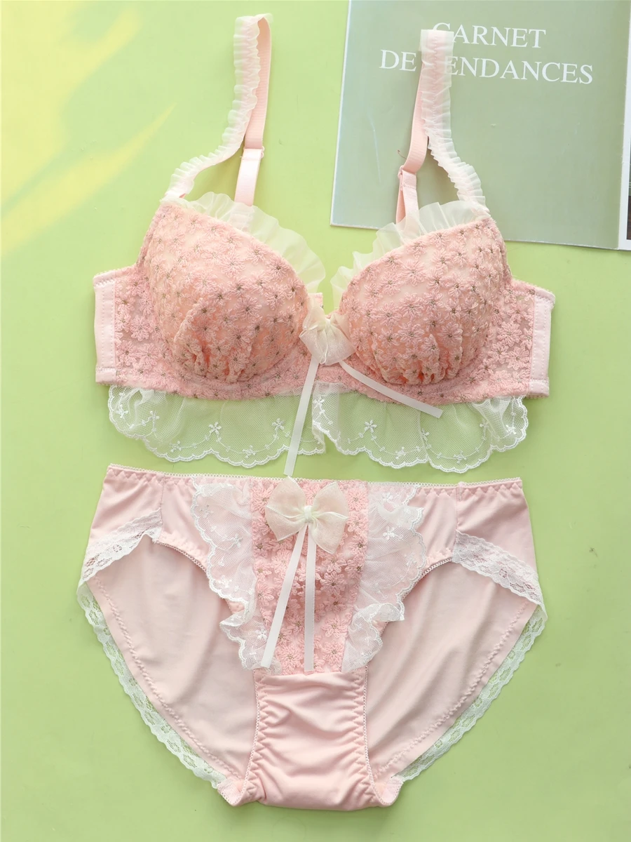 Sweet girl underwear set thin cup gathered big breasts show small lingerie with panties sets sexy lace cute white pink bra brief