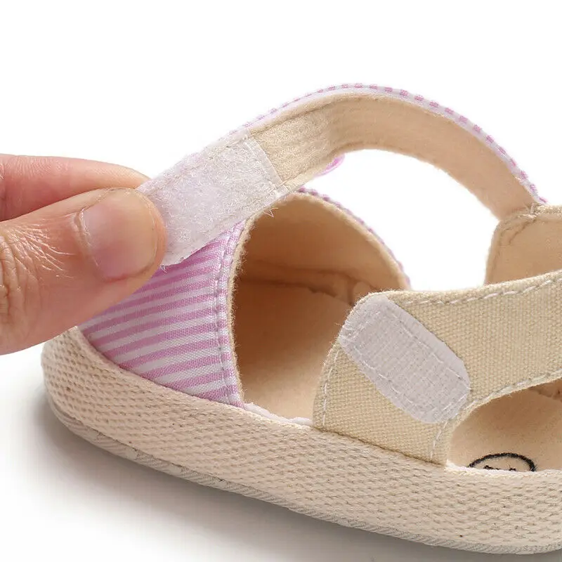 Chaussures d'été antidérapantes pour bébés filles et garçons de 0 à 18 mois, baskets souples à nœud rayé pour nourrissons