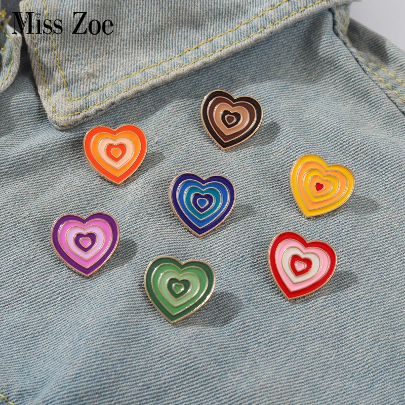 Alfileres de esmalte degradado de 7 estilos, broche personalizado rojo, amarillo, verde, rosa, corazón, arcoíris, insignia de solapa, bolso, joyería de moda, regalo para amigo