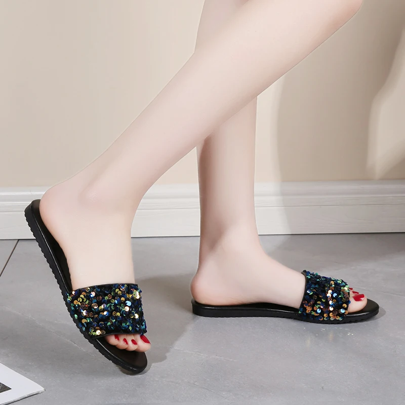 Glitter Slippers Women Summer Sandals New Fashion Bling Female Candy Color Flip Flops Beach Diamond Flat Shoes Outdoor Slippers