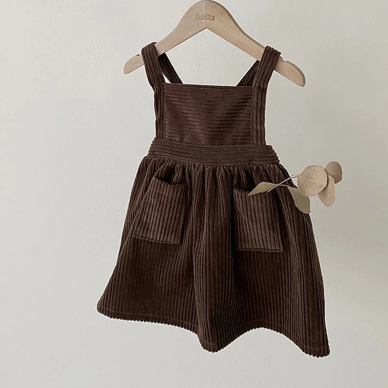 2023 Autumn New Baby Girl Retro Corduroy Dress Fashion Kids Sleeveless Strap Dress Square Collar Princess Dress Children Dresses