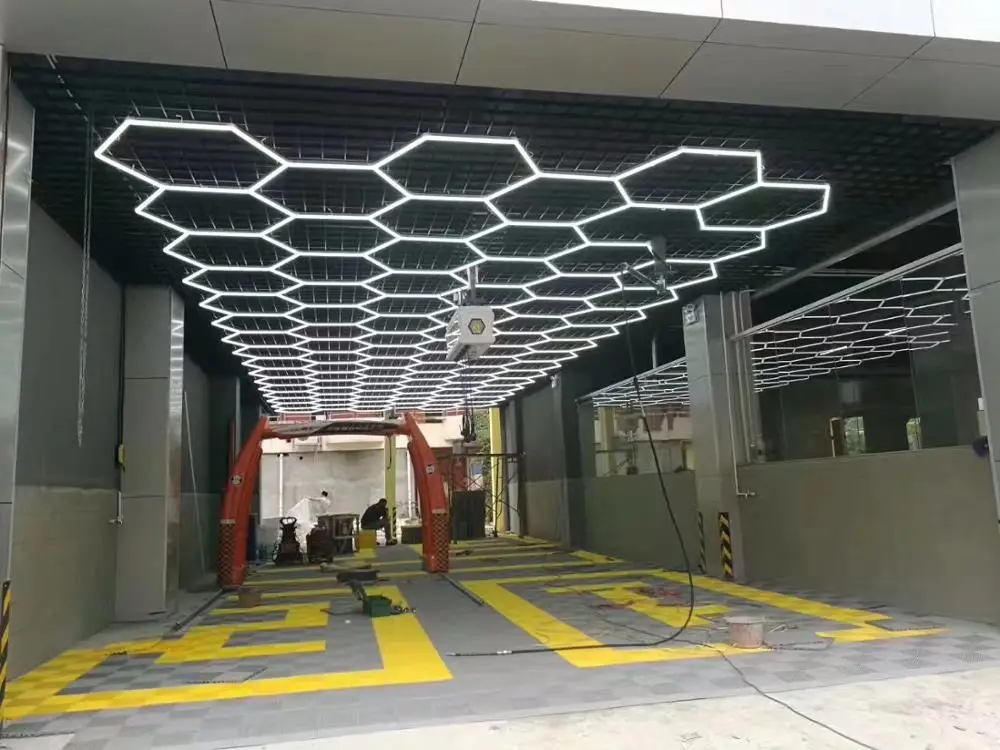 Customized 9*15M 6500K Hexagon LED Detailing Working Light Honeycomb Hive Grille Style Lamp