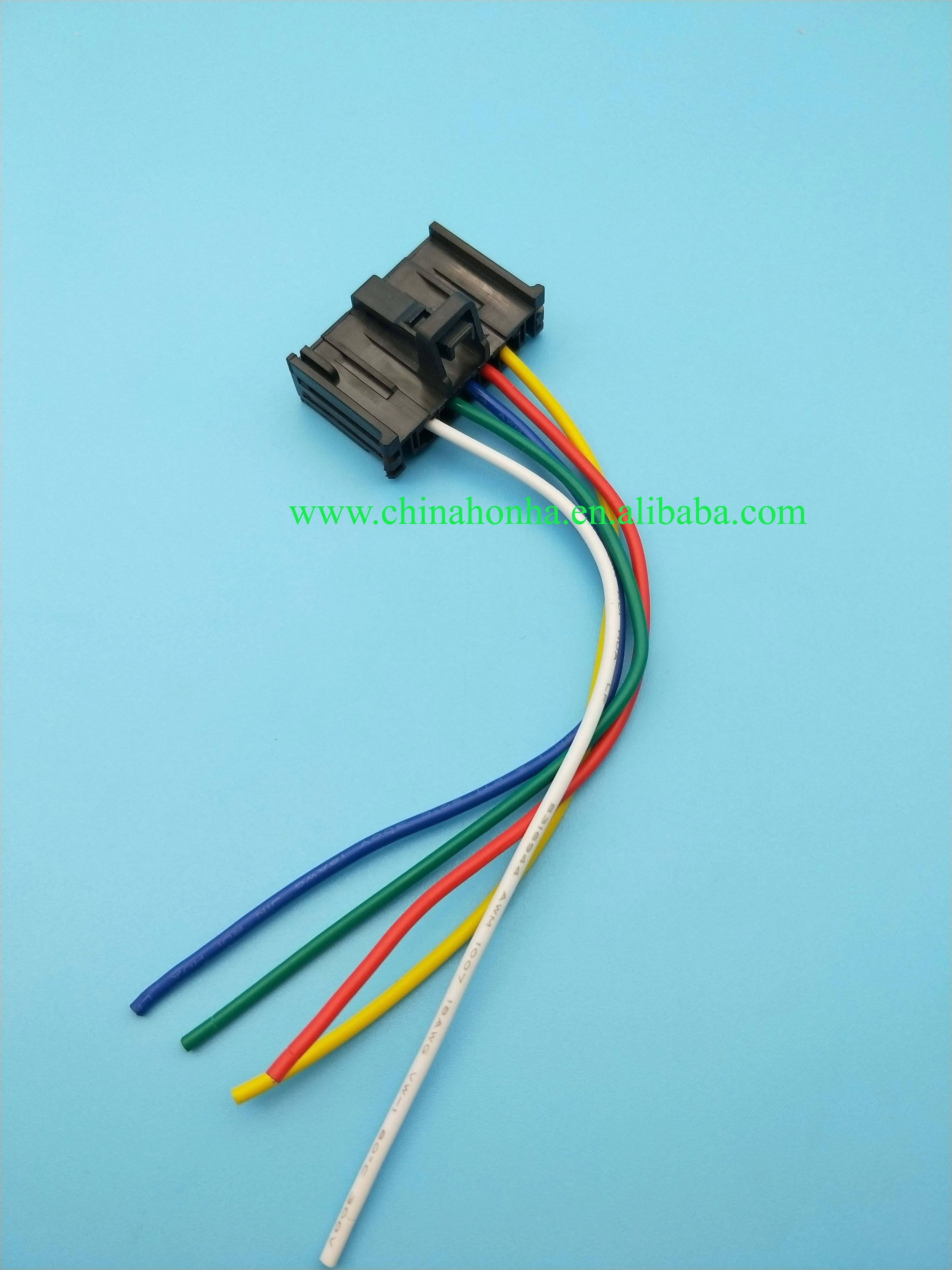 

5-pin female plug for automotive heater blower motor fan resistor wiring harness connector 13248240 6450XR