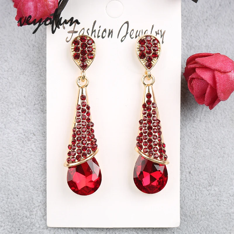 Veyofun Classic Vintage Crystal Rhinestone Drop Earrings Elegant Bridal Dangle Earrings Fashion Jewelry for Women Gift