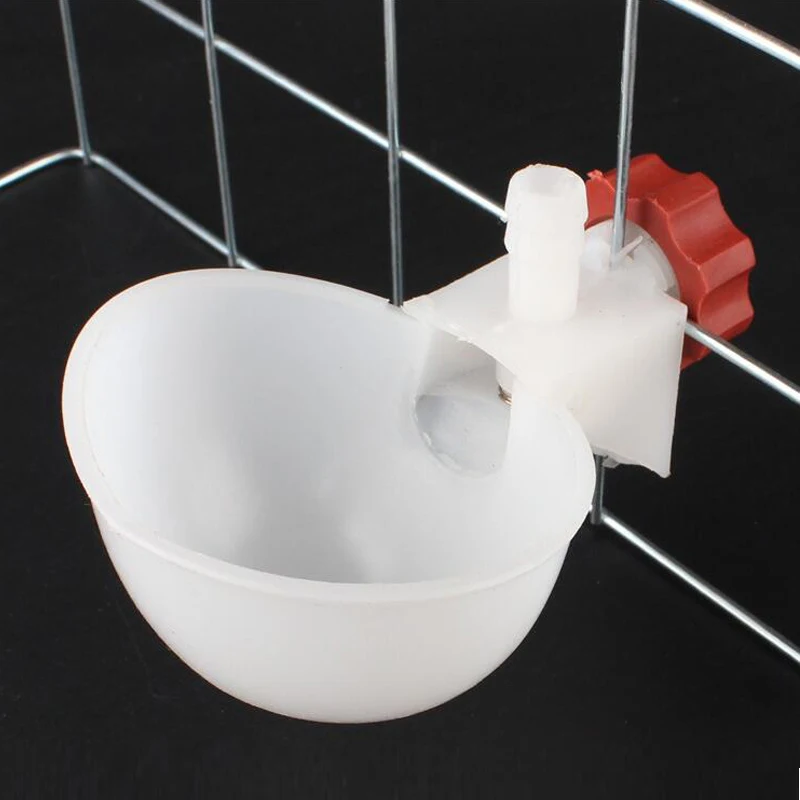 10 قطعة أطباق شرب مياه الطيور الأوتوماتيكية 9.5 مللي متر شرب الدجاج البلاستيكي للفتراخ حمامة أوزة أحدث نافورة مشروبات الطيور