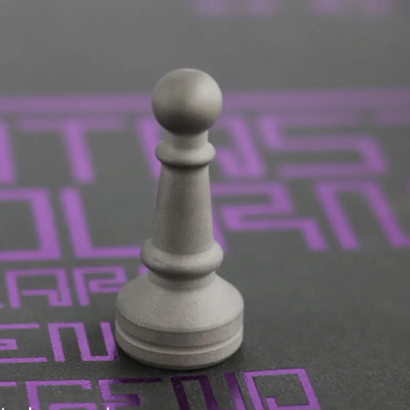 سبائك التيتانيوم الشطرنج الدولي تململ لعبة EDC ننسى القلق حجر الكبار مكافحة الإجهاد لعبة اليد سبينر EDC أداة