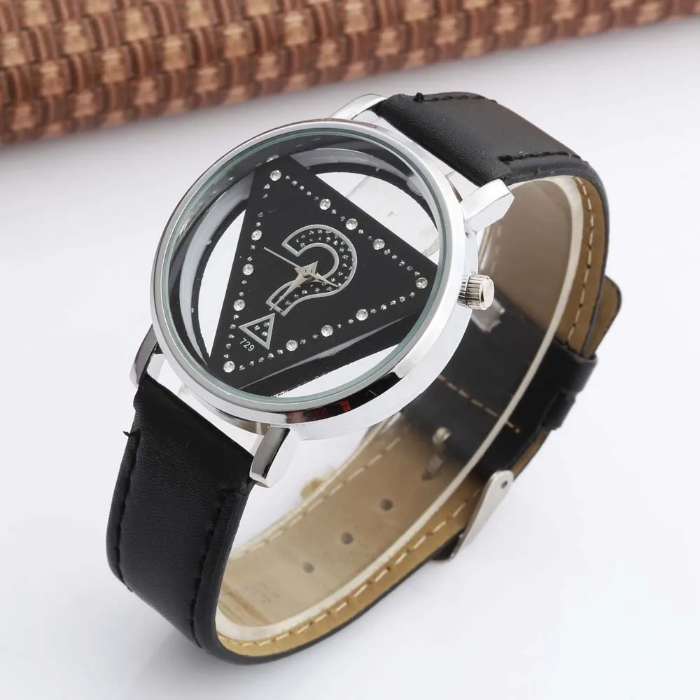 

WOMAGE Watches Women Fashion Hollow Transparent Watches Women Triangle Watches Leather Strap Quartz Wristwatches reloj mujer