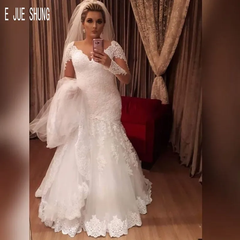 

E JUE SHUNG Vintage Tulle Mermaid Wedding Dresses V Neck Long Sleeves Lace Appliques Lace Up Back Bridal Gowns Vestios De Novia