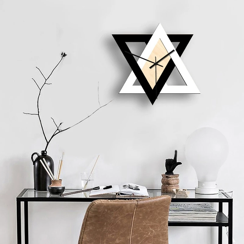 Nordic Personality Black and White Creative Wall Clock Vintage Mute Minimalist Decorative Clock