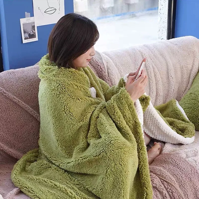 

Wearable Loafer Shawl Cape Cape-style Blanket Dual-use Lamb Nap Office Blanket