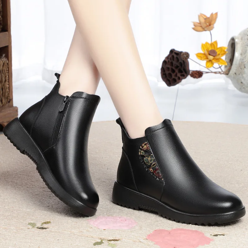 GKTINOO Fashion Winter Women Genuine Leather Ankle Boots Female Thick Wool Warm Snow Boots Mother Waterproof Non-slip Booties