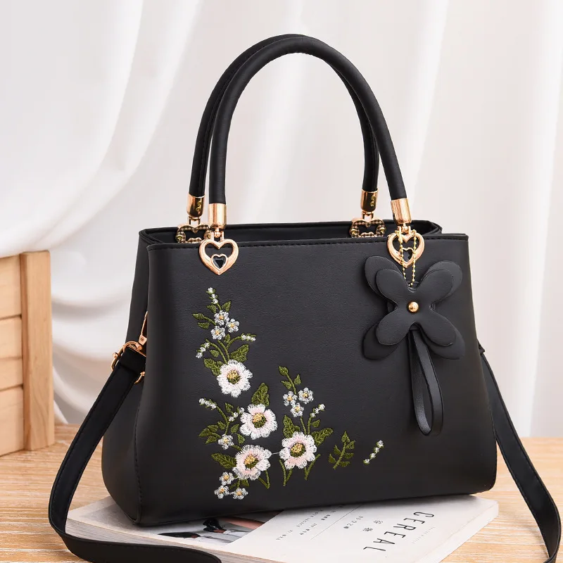 2024 new Embroidered Messenger Bags Women Leather Handbags Hand Bags for Women Sac a Main Ladies Hand Bag Female bag sac femme