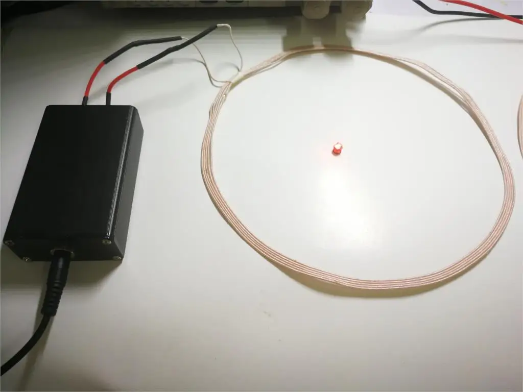 New type of magnetic resonance wireless power supply module 36W 12V3A power transmission on the same plane side