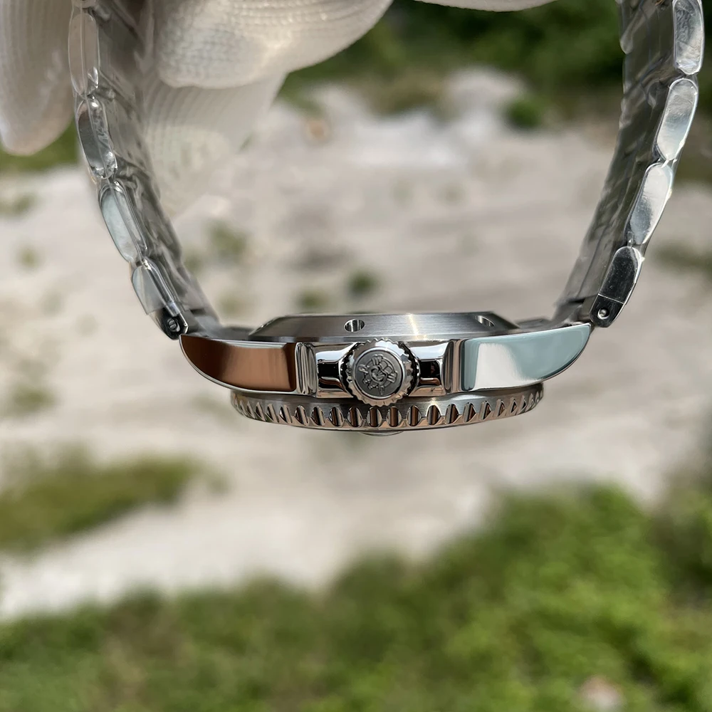 STEELDIVE-SD1953 para hombre, reloj automático de acero inoxidable, esfera bicolor, NH35, resistente al agua hasta 300M, cristal de zafiro, novedad
