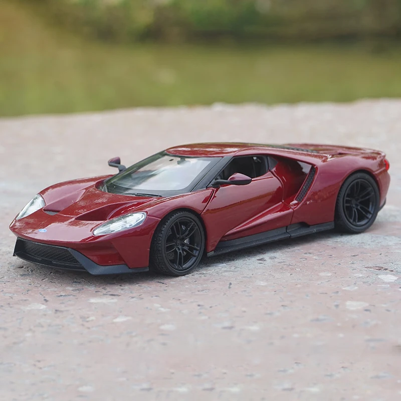 WELLY 1:24  Ford GT 2017 Supercar Alloy Car Model Diecasts & Toy Vehicles Collect Car Toy Boy Birthday gifts