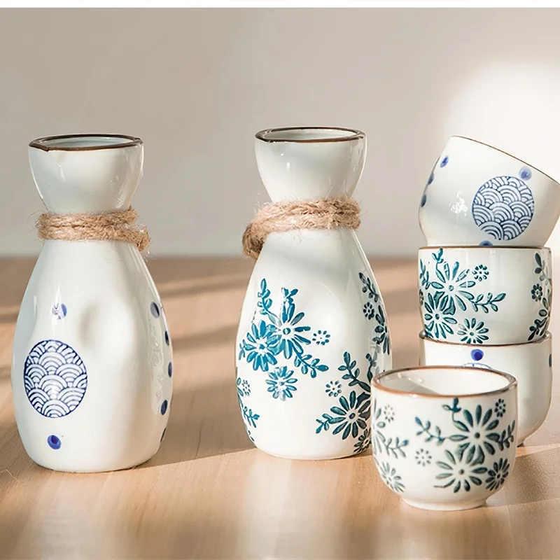 Ceramic Wine Set Japanese Style Clay Blue and White Sake Pot Tea Cup Water Ware Home Kitchen Bar Decoration Supplies Drinkware