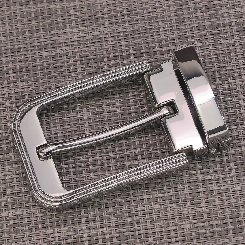 Olny balck pin Buckle Suitable for 3.3cm wide belts High Quality Designer Buckle exquisite Silver buckle Without Belts Buckle