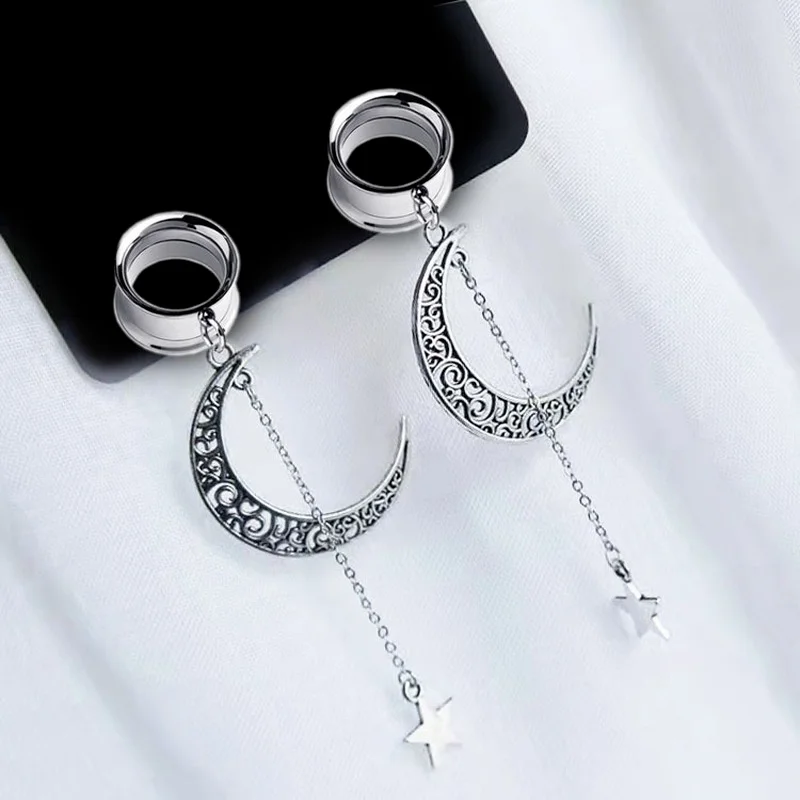 2Pcs Screw-fix Stainless Steel Ear Tunnel Plugs Moon Star Pendant Ear Gauges Flesh Piercing Expander Ear Reamer Ear Dilations