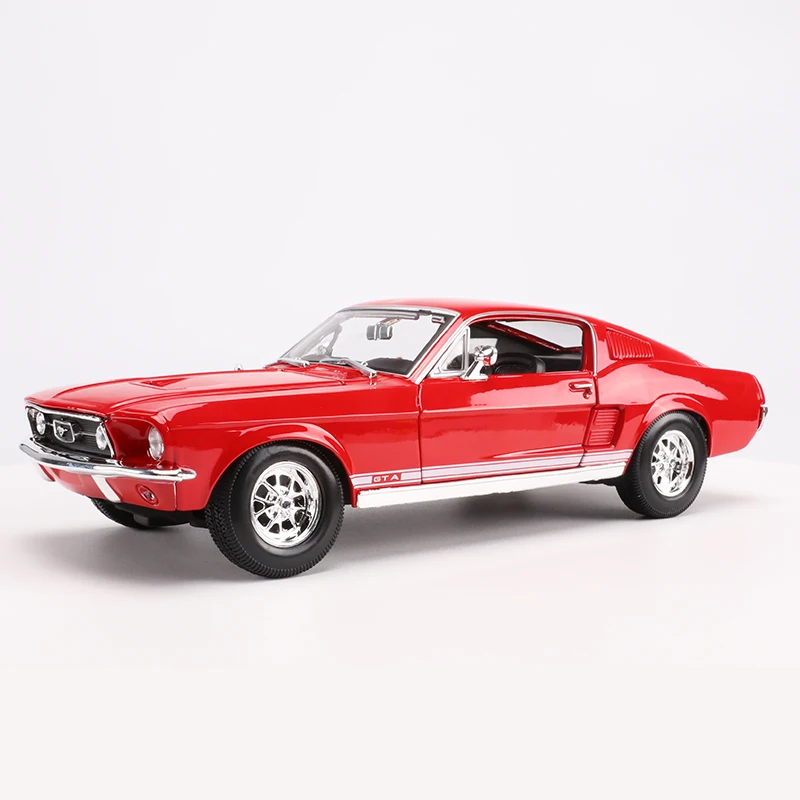 Maisto 1:18 Ford Mustang 1967 Coupe symulacja samochodu aluminiowy model samochodu zbieraj prezenty zabawka