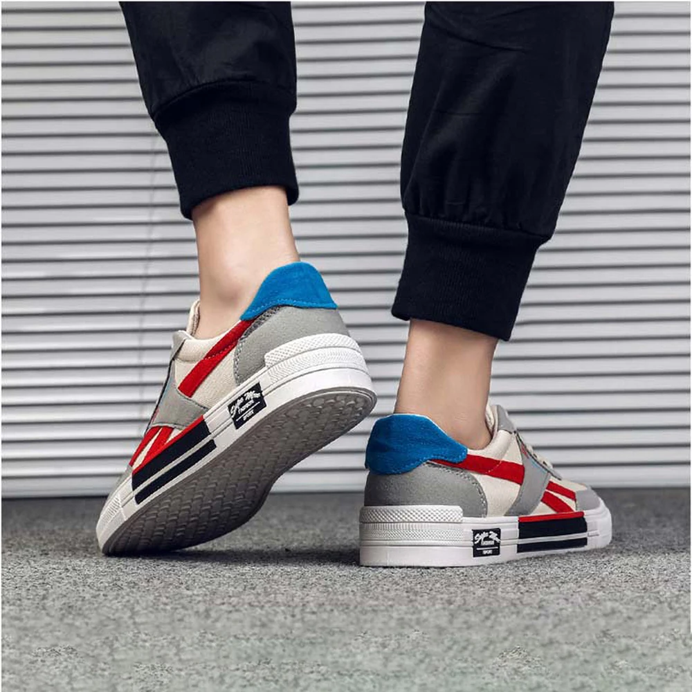 Skateboarding Men's shoes Summer and Autumn New Tide Shoes canvas Wild sports and leisure flat shoes Hot Internet Single SHOE