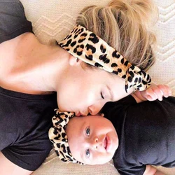 2 sztuk/zestaw mama i dziecko opaski matka dziecko Turban mama córka królik uszy opaska do włosów kwiatowy Leopard dla rodziców i dziecięce akcesoria do włosów