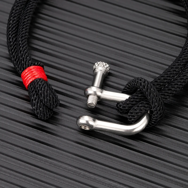 MKENDN-pulsera de supervivencia en forma de U de acero inoxidable para hombre y mujer, brazalete de cuerda con grillete de emergencia para acampar al aire libre, color negro