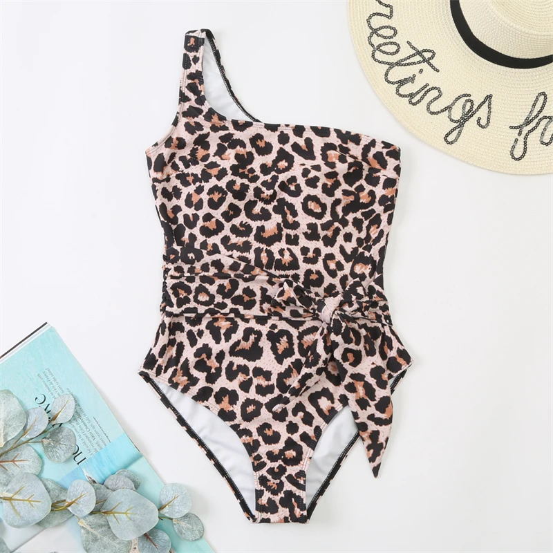 One Piece Swimsuit Women Swimwear 2024 New Leopard One Shouled Monokini Sexy Bodysuit Beach Wear Solid Black Bathing Suit Summer