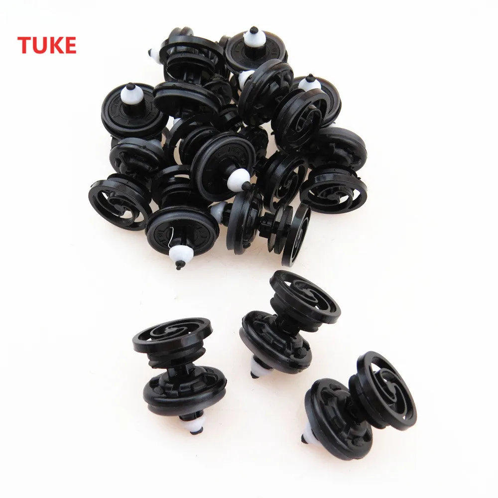 RWSYPL 50Pcs Door interior parts Trim Fixed Fastener Clips For Caddy Beetle Polo Scirocco Golf MK5 Passat A1 A4 A6 7L6 868 243