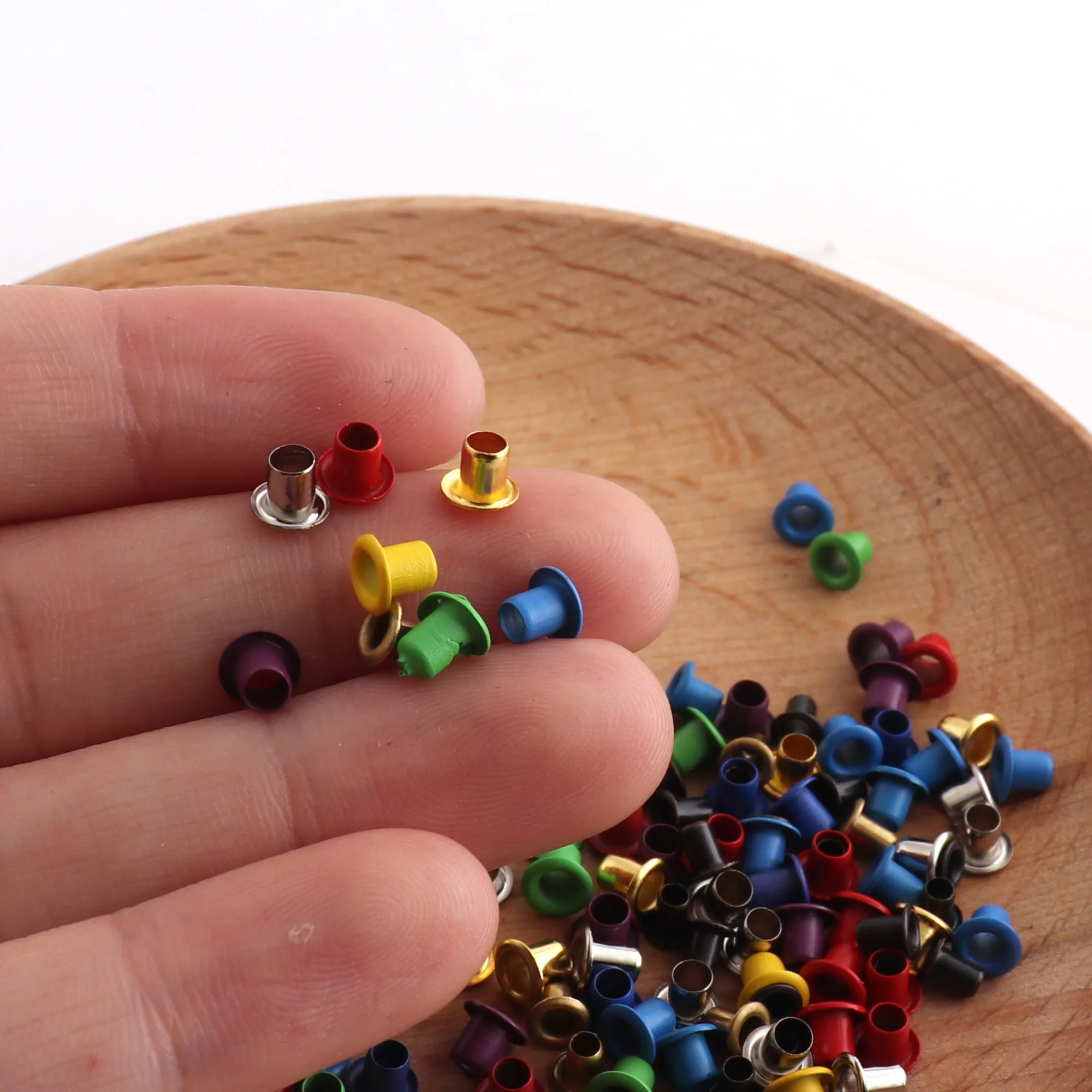 100pcs/Lot Colorful mini round eyelet 2mm Sewing grommet studs for leather craft, shoe canvas, clothes, Leather Hardware