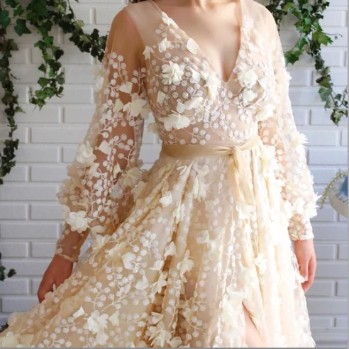 Exquisite Design Prom Dresses Handmade 3D Flowers Sheer Lace Appliques Front Split V-Neck Long Sleeves Party Dresses