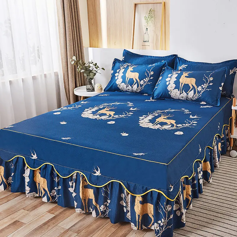 

Fashion Floral Bedspread Brushed Sanding Bed Skirt King Queen Size Soft Comfortable Double Layer Bed Cover